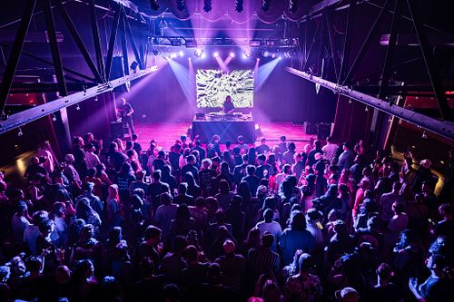 Terminal West 2024 - Strayaways