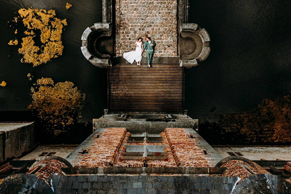 Award winning trouwfotograaf - dronefoto tijdens huwelijk