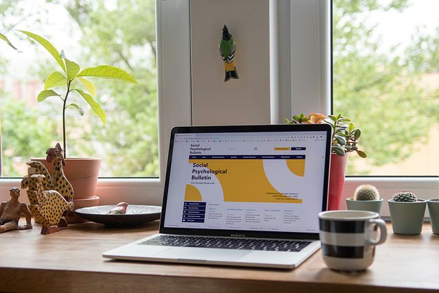 How to Create a Service Business Website