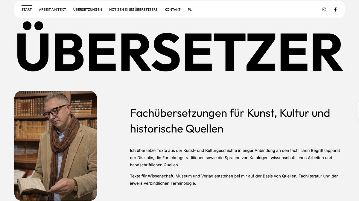 Historische Ubersetzungen translator author website with oversized single-word typography