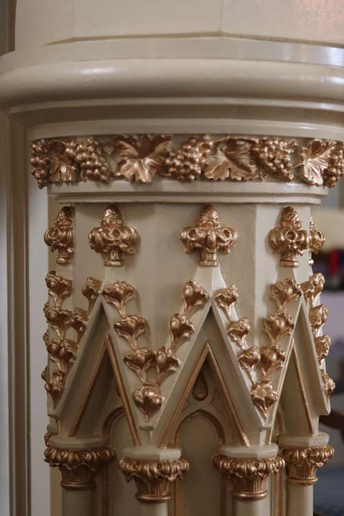 Gothic revival statue pedestal by Daprato with newly restored and repainted crockets and finials and a grape motif