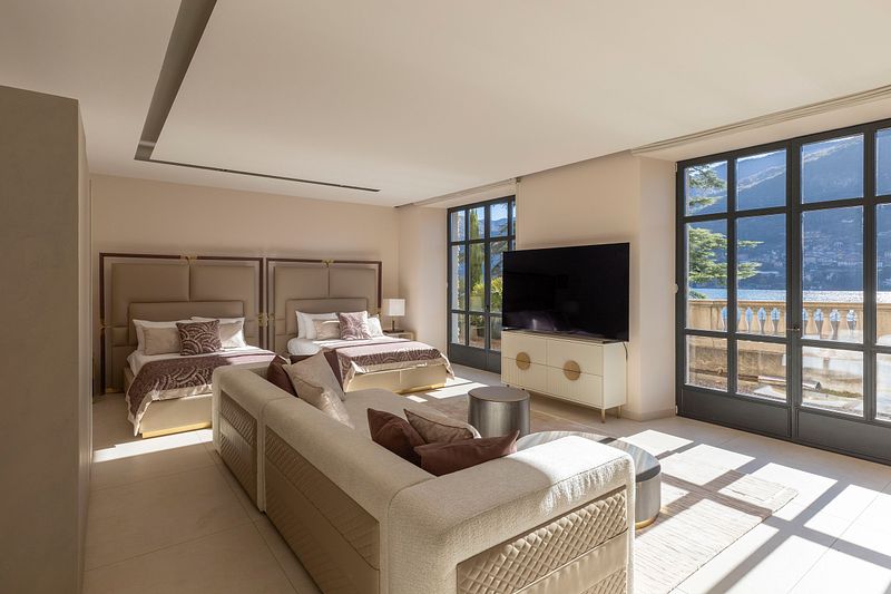Suite Rosa
