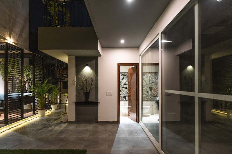 Interiors & Architecture