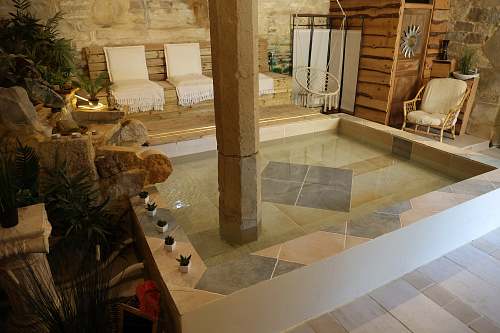 BAIN ROMAIN