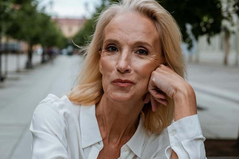 The Role of Human Growth Hormone (HGH) in Menopause & Perimenopause