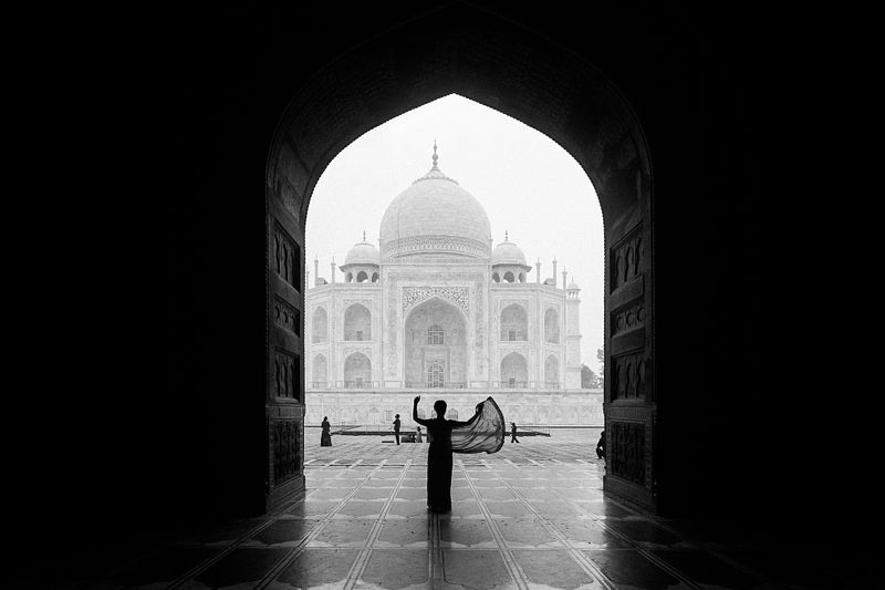 Sub-Framing in Photography: 10 Ways to Frame Your Subject