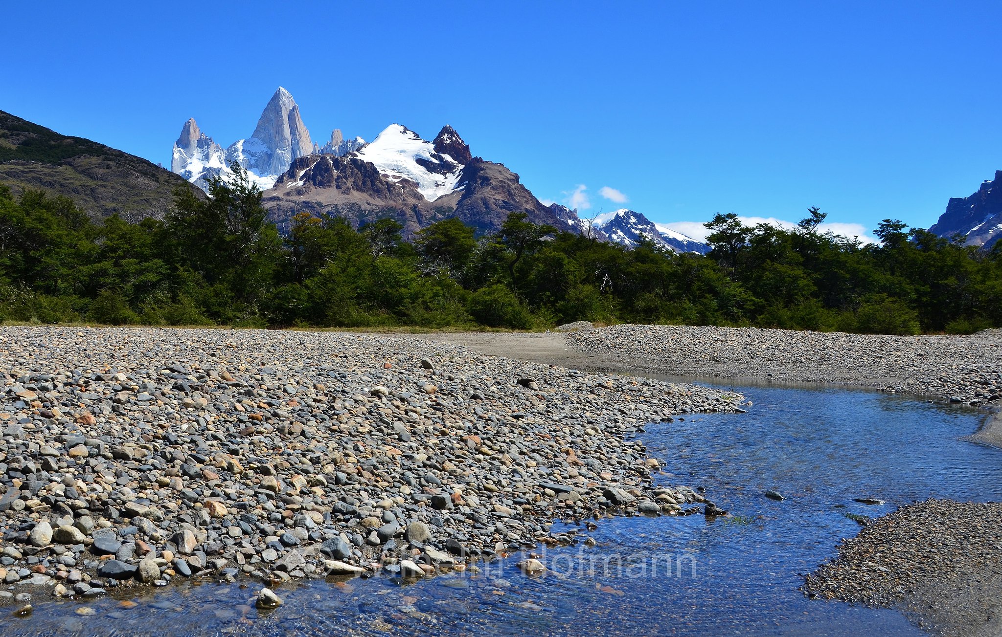 Fitz Roy, Monte Fitz Roy, Cerro Chaltén, Cerro Fitz Roy, Mount Fitz Roy, Los Glaciares National Park, Nationalpark Los Glaciares, Parco nazionale Los Glaciares, Santa Cruz, Argentina, Argentinien