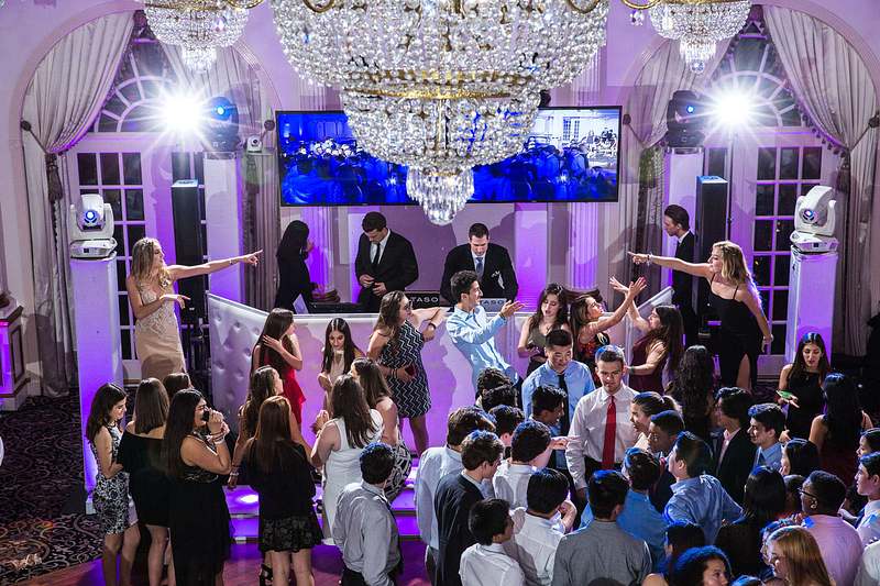 Crystal Plaza | Livingston New Jersey Spring Sweet 16 | Eleni