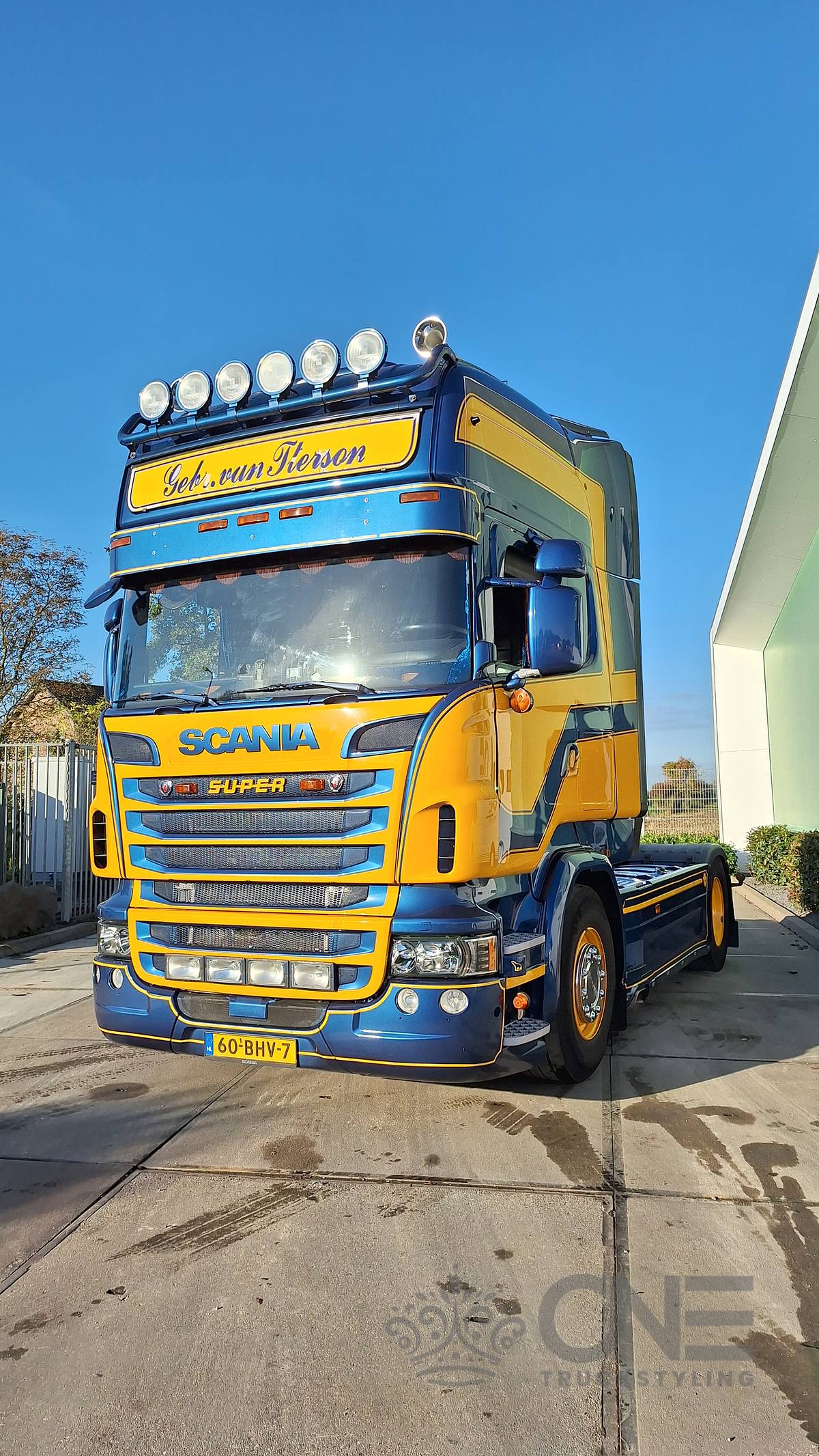 Scania Streamline R2 | Luxe Grandessa interieur voor Gebr. van Iterson ...