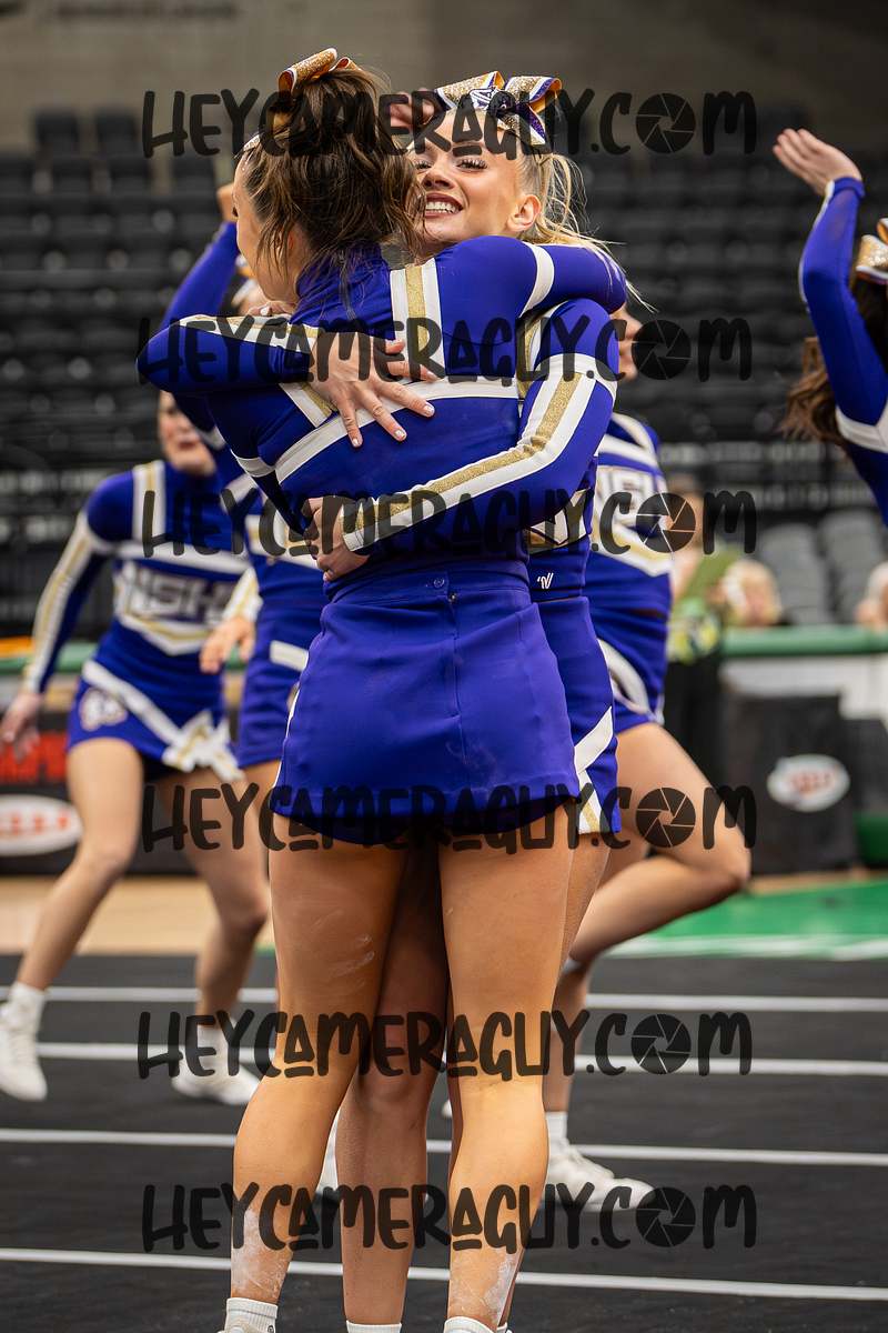 North Summit Cheer