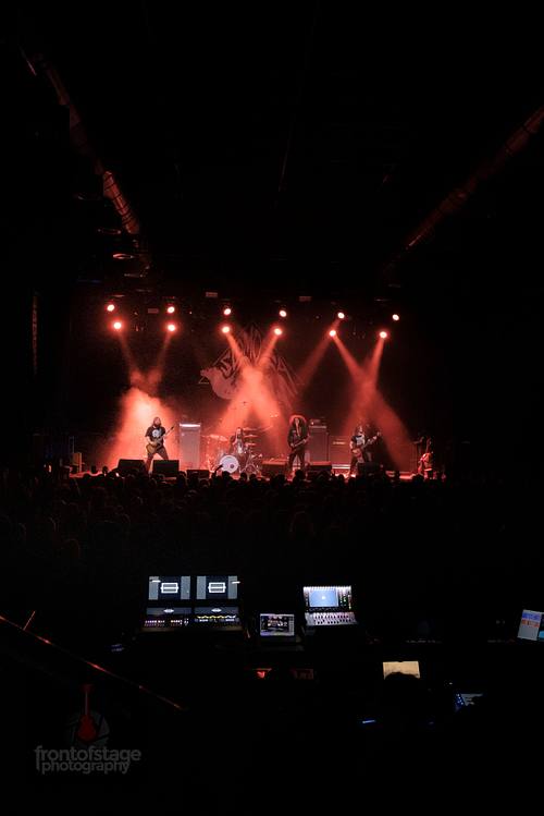 Die norwegische Tundra-Rock-Band SLOMOSA in Huxleys Neue Welt in Berlin