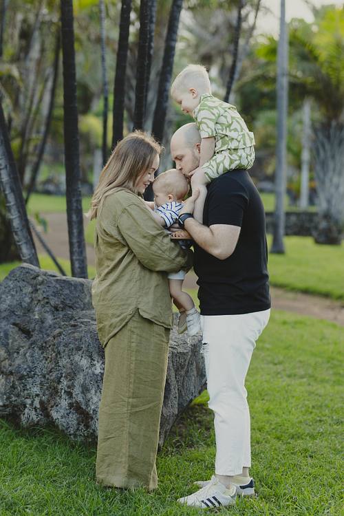 Family portrait session in Puerto de la Cruz, Tenerife