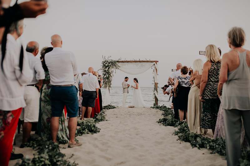 ZEYNEP JAKİ - DHARMA BEACH ÇEŞME