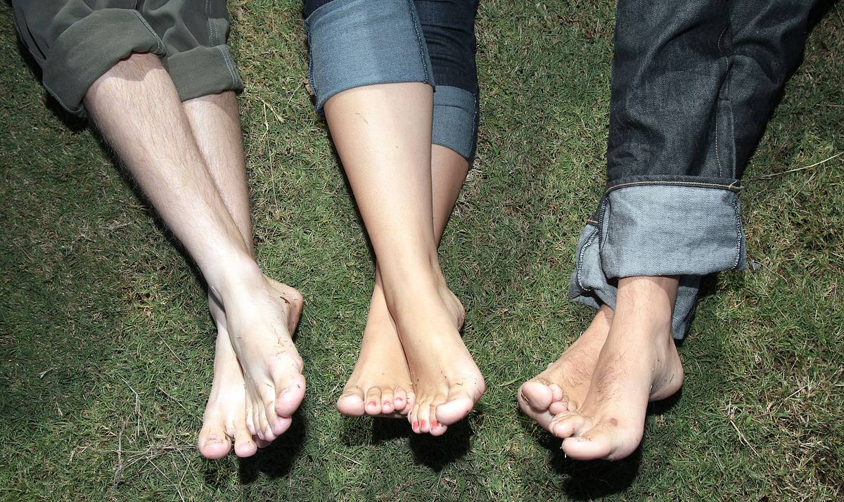 Barefoot.13925