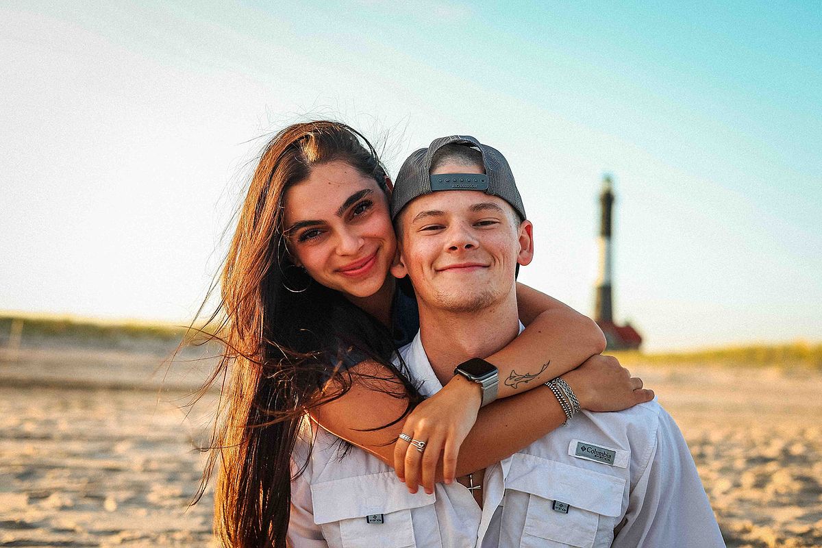 Greg & Nikki